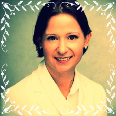 Simone's FRENCH TEACHER DELHI expert tuition